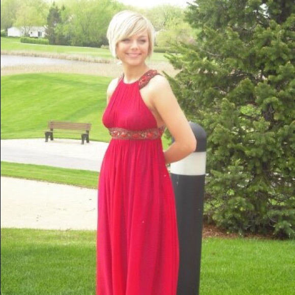 Red Maxi Prom Gown | 6 - Picture 6 of 7